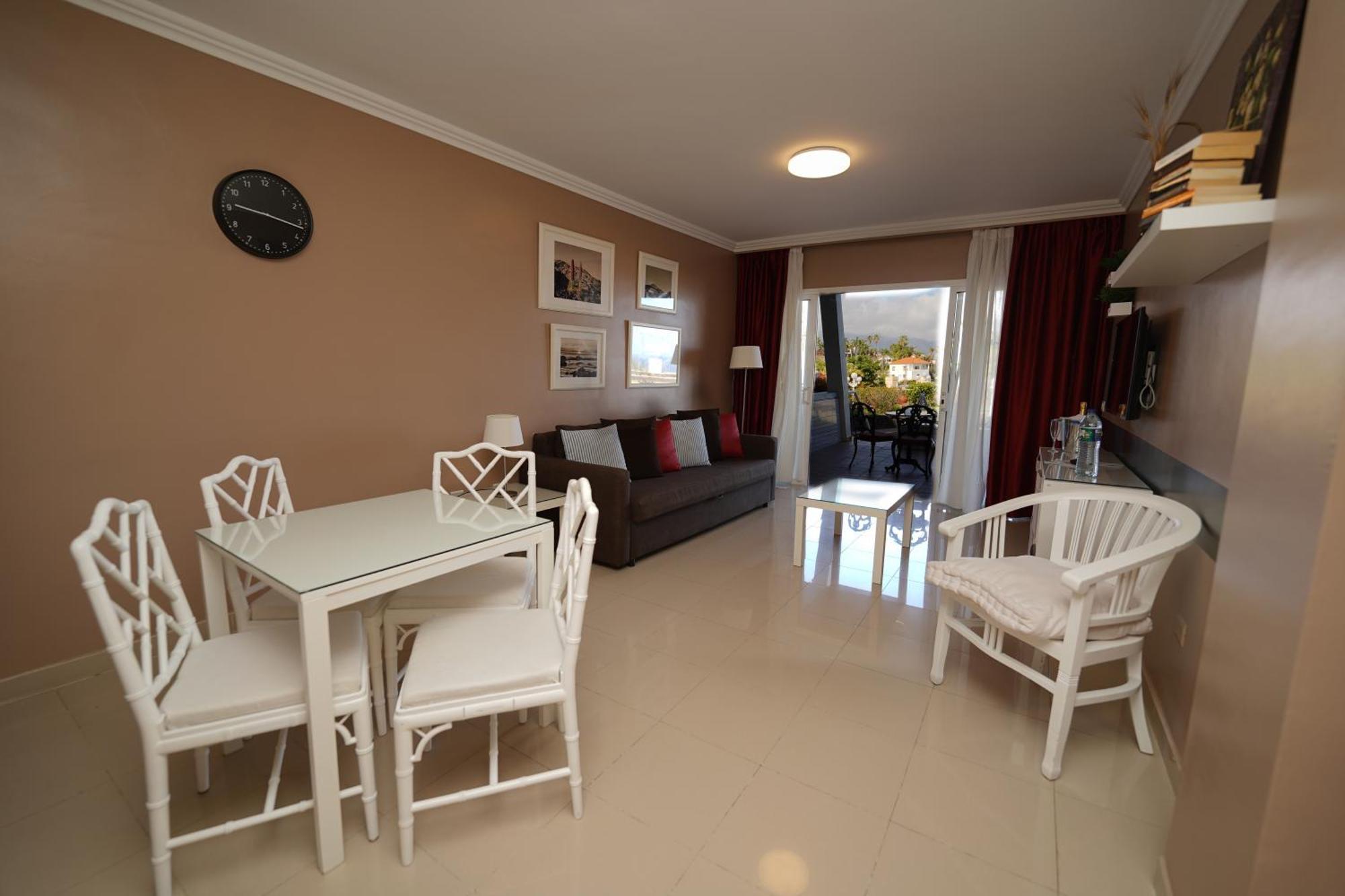 Rf La Quinta Park Suites Санта-Урсула Экстерьер фото