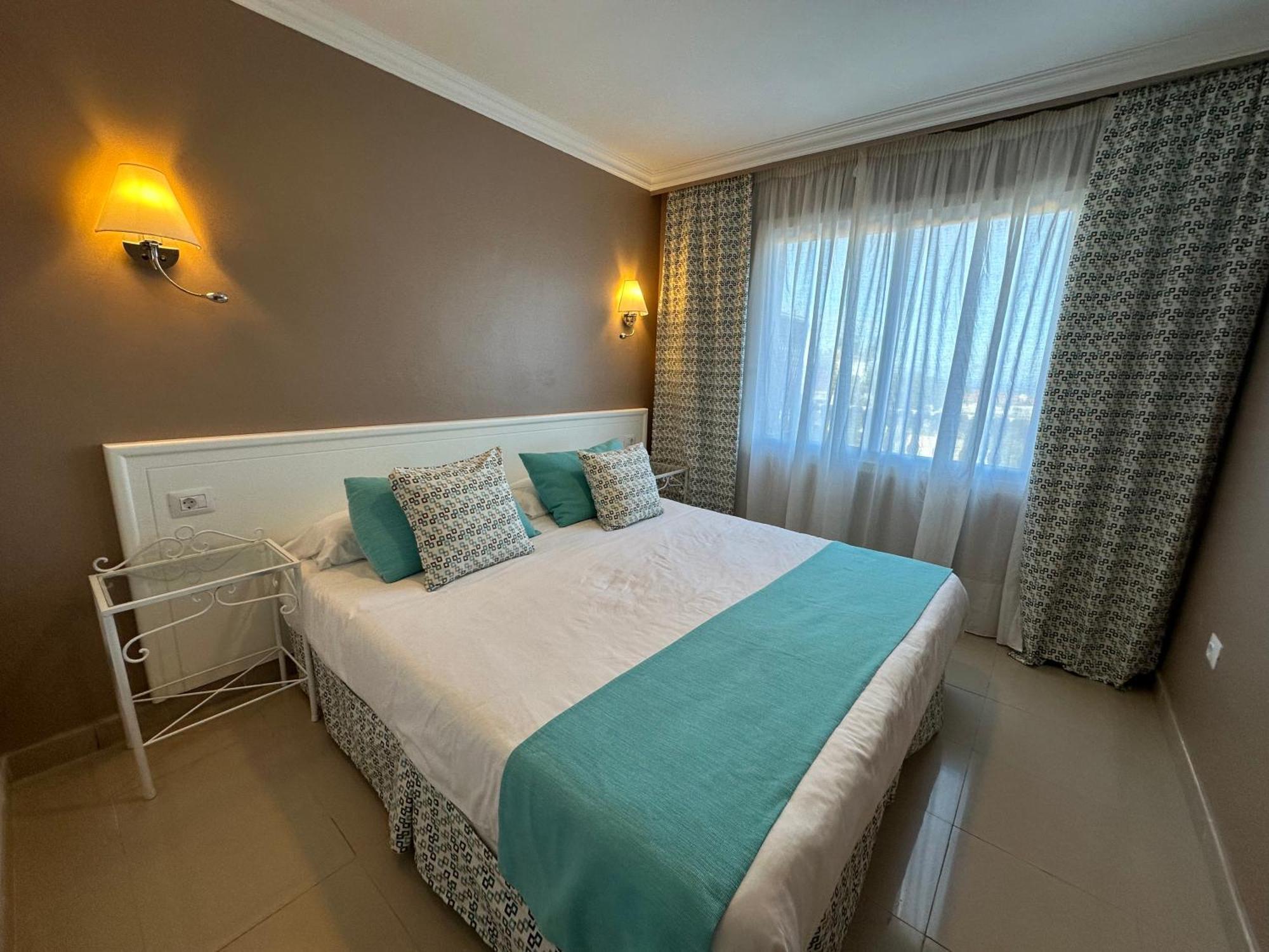 Rf La Quinta Park Suites Санта-Урсула Экстерьер фото